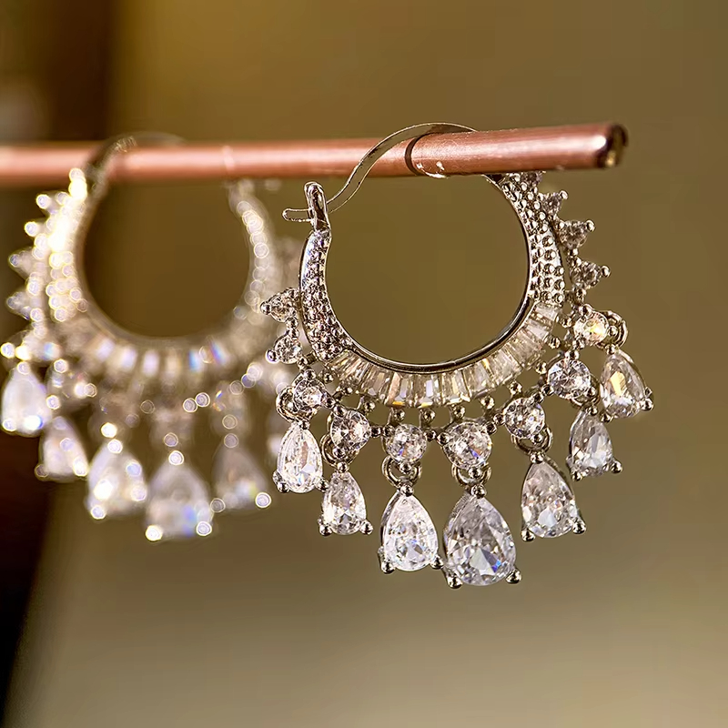 أقراط متدلية فاخرة ورومانسية ل - مراجعة Tassel Earrings Boho وسعره