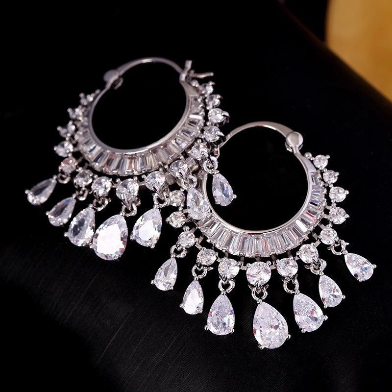 أقراط متدلية فاخرة ورومانسية ل - مراجعة Tassel Earrings Boho وسعره