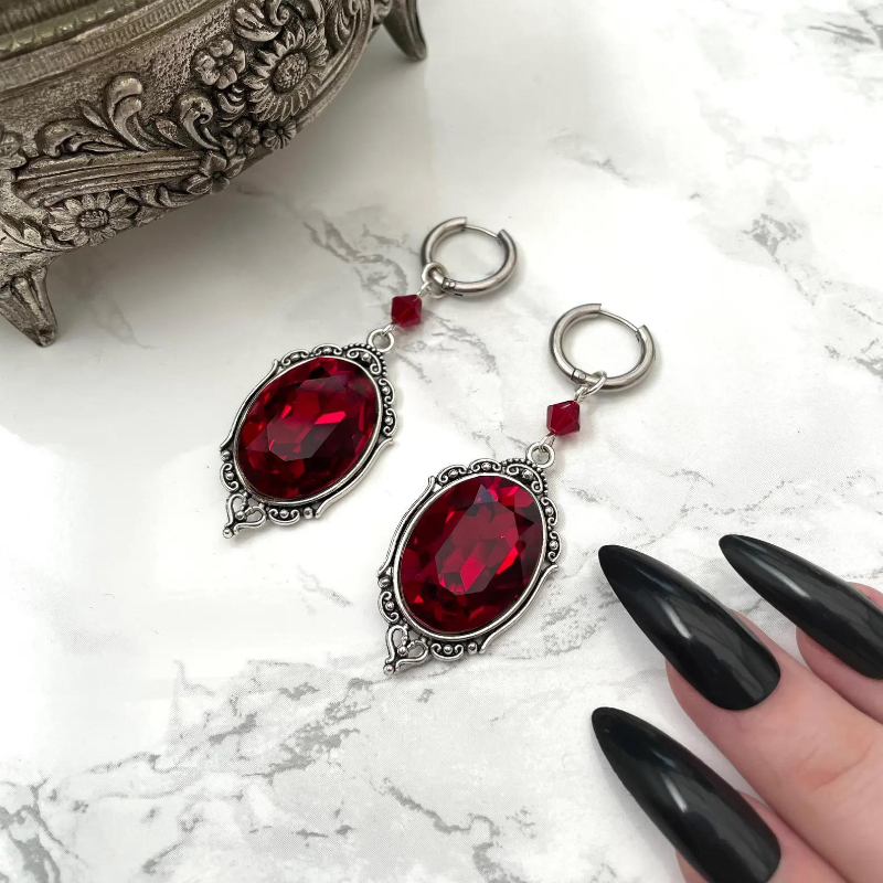 أقراط مصاص الدماء النقش، المجو - مراجعة Women'S Vampire Accessories وسعره